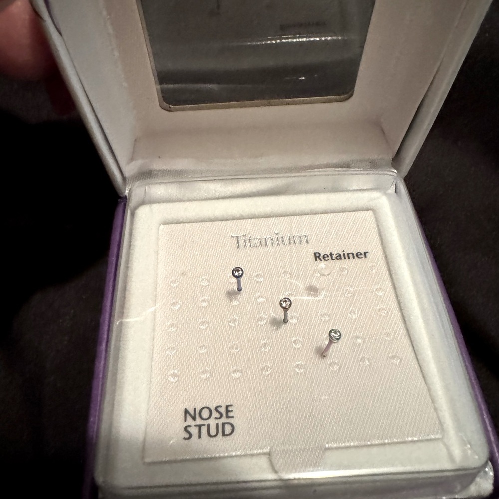 Body Jewelry Titanium Nose Studs